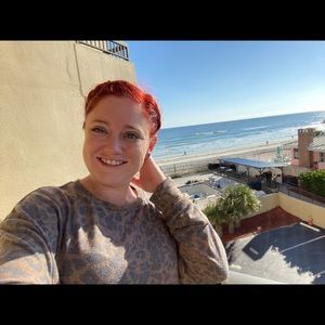 Meet your Posher, Emily